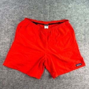 Patagonia Men’s Medium Baggies shorts 7” inseam (interior netting removed).
